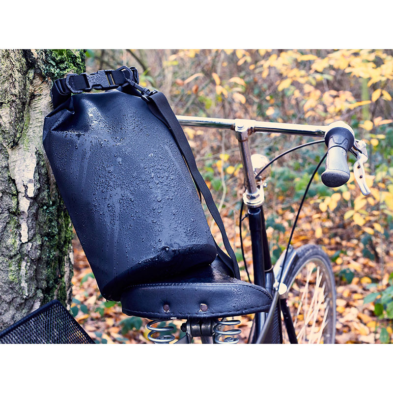 OUTBAG (Wasserabweisende Tasche) in schwarz als Werbegeschenk (Abbildung 2)